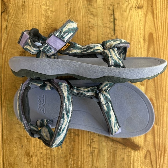 Teva Purple Patterned Hurricane XLT Sandals
